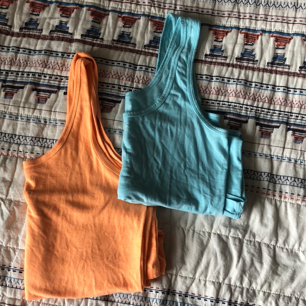 Bundle of 2 cute summer tank tops